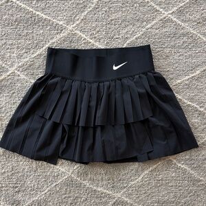 Nike Women's Black Tiered Tennis Skirt